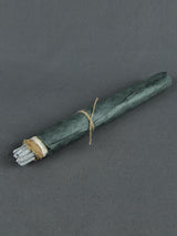 INCAUSA - Copal Incense Scroll | Rolle mit 10 traditionellen, mexikanischen Copal Räucherstäbchen | in nepalesisches Lotka-Papier gewickelt | balsamisch, würzig | Shop Online | BFORM - Duft und Design bei BADINFORM