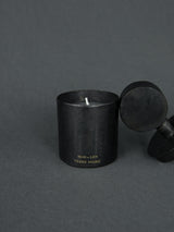 Mad et Len | Duftkerze Terre Noire - Bougie Totem 300g - black wax | Shop Online | BADINFORM
