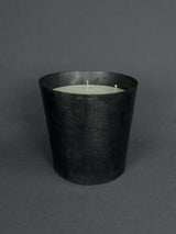 Mad et Len | Duftkerze Spirituelle - Bougie Vestimentale 3500g | Shop Online | BADINFORM