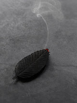 HA KO Paper Incense - No. 02 Black 'Focus' | Duftnoten: Gewürznelke, Zitronengras, Pfefferminze und Geranie