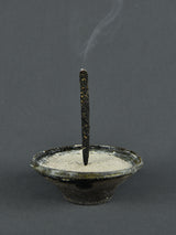 INCAUSA - Breu Resin Palo Santo Half-Dozen Bundle | 6 traditionellen Räucherstäbchen | in nepalesisches Lotta-Papier gewickelt | mit Palo Santo verfeinert | aromatisch, holziger Duft | Shop Online | BFORM - Duft und Design bei BADINFORM