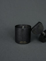 Mad et Len | Duftkerze Spirituelle - Bougie Totem 300g - black wax  | Shop Online | BADINFORM